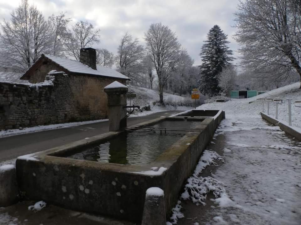 Gite Au Coeur Du Jura Entre Comte Et Vin Jaune, Gite Vin Jaune Chamole Eksteriør bilde